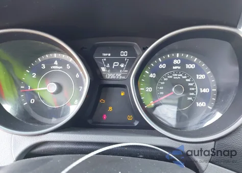 2014 Hyundai Elantra Se from USA, damaged, VIN 5NPDH4AE8EH522171